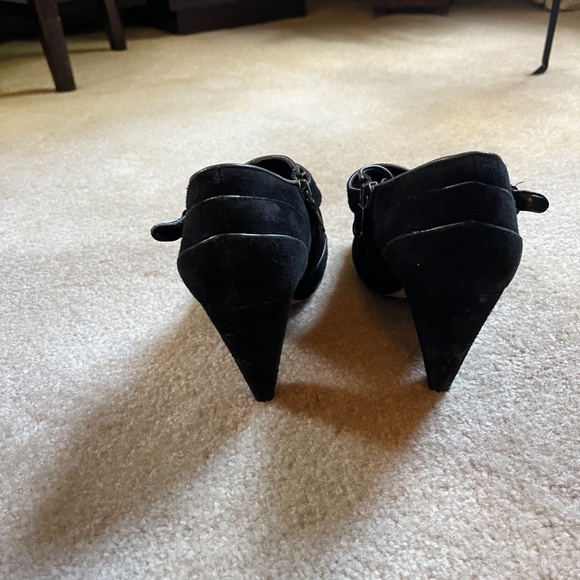 Black suede open toe shoe - Picture 3 of 5